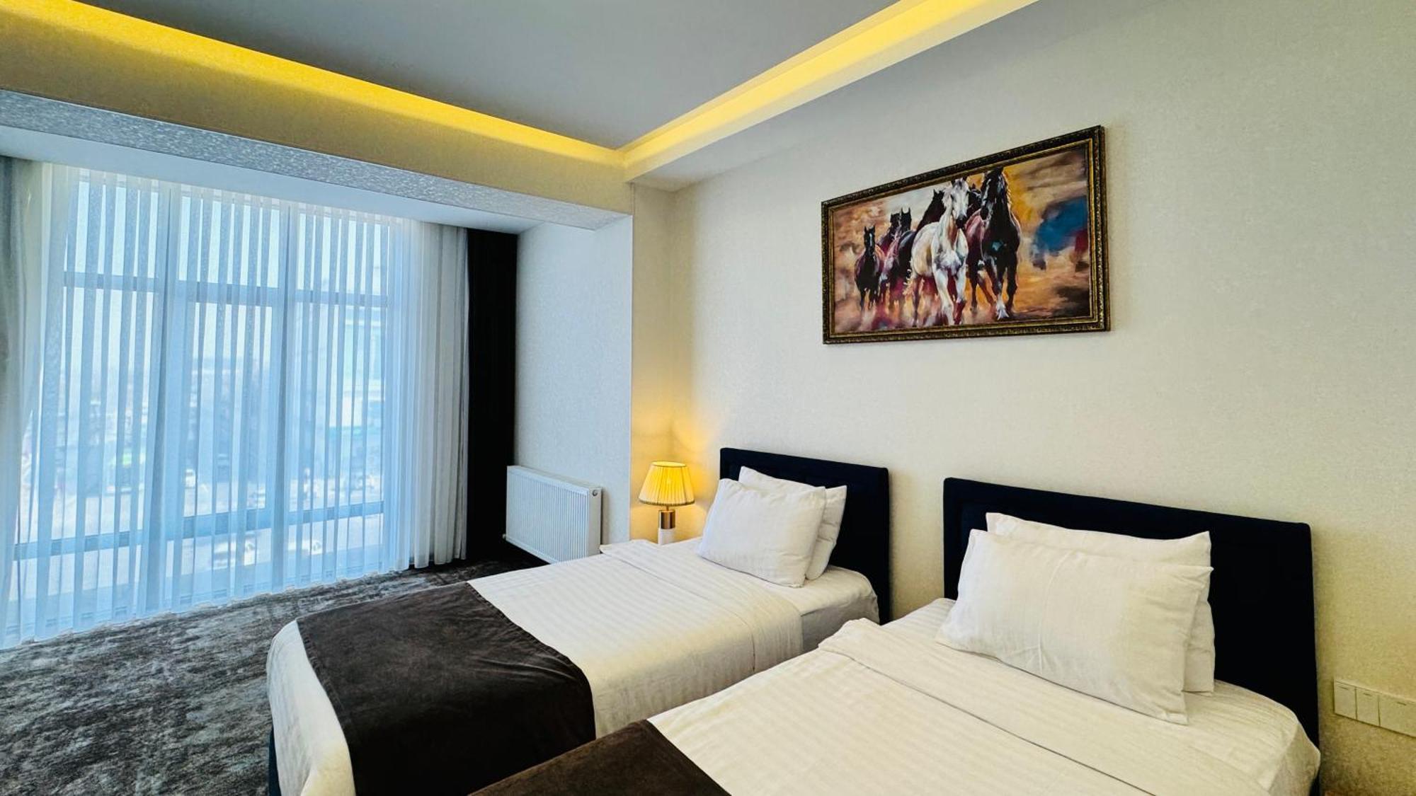 Garnet Mir Hotel Tashkent Exterior foto