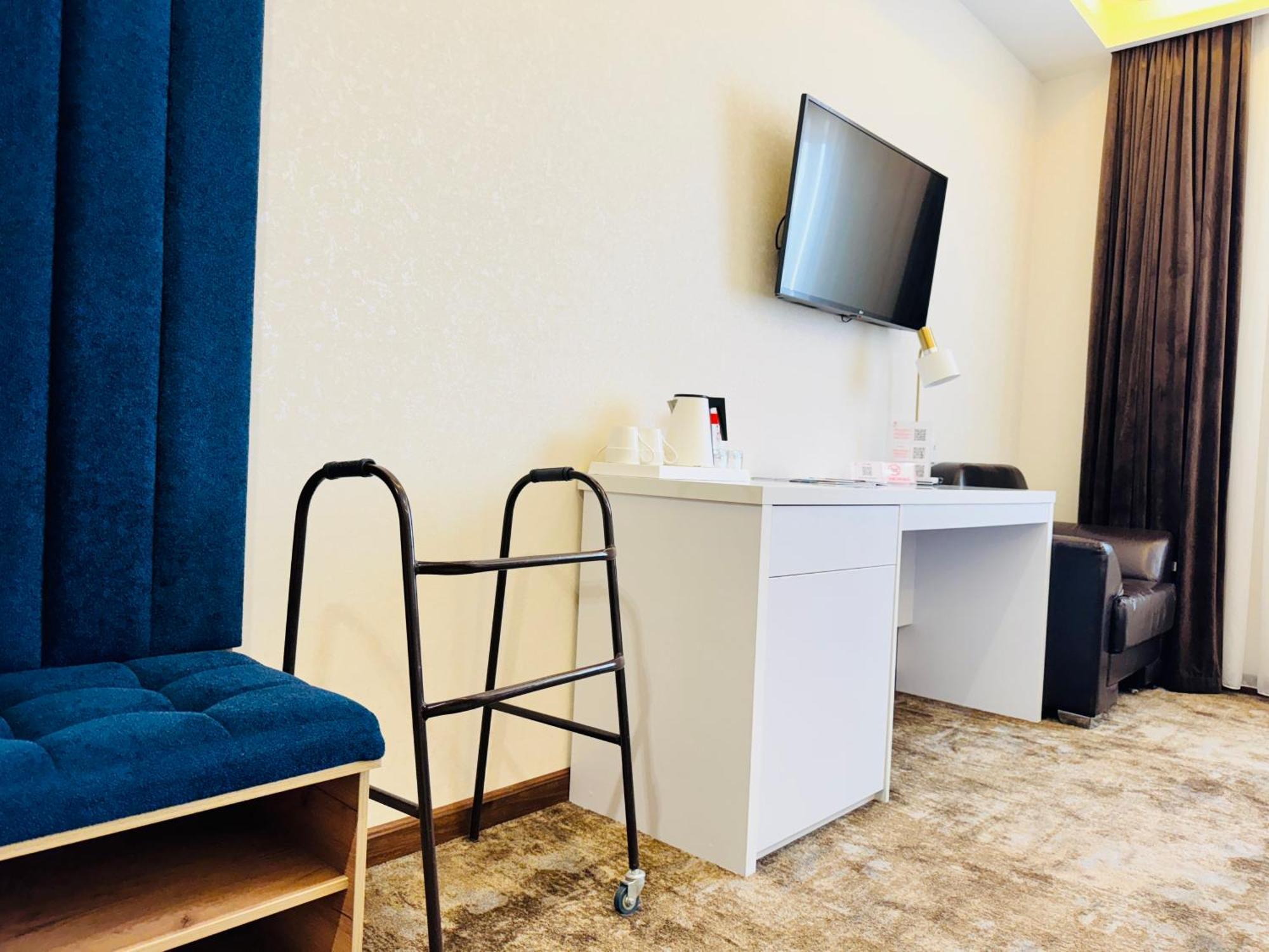 Garnet Mir Hotel Tashkent Quarto foto