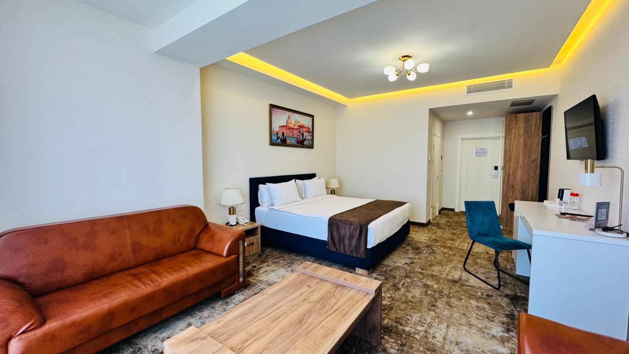 Garnet Mir Hotel Tashkent Exterior foto